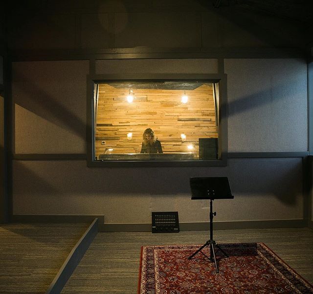 The only thing this space needs - is you! Book the start of your next project now at thirdcoastrecording.com.
.
.
.
.
#michiganmusic #music #michiganband #band #localband #localmusic #listenlocal #recordingstudio #studio #musician #peoplescreatives #