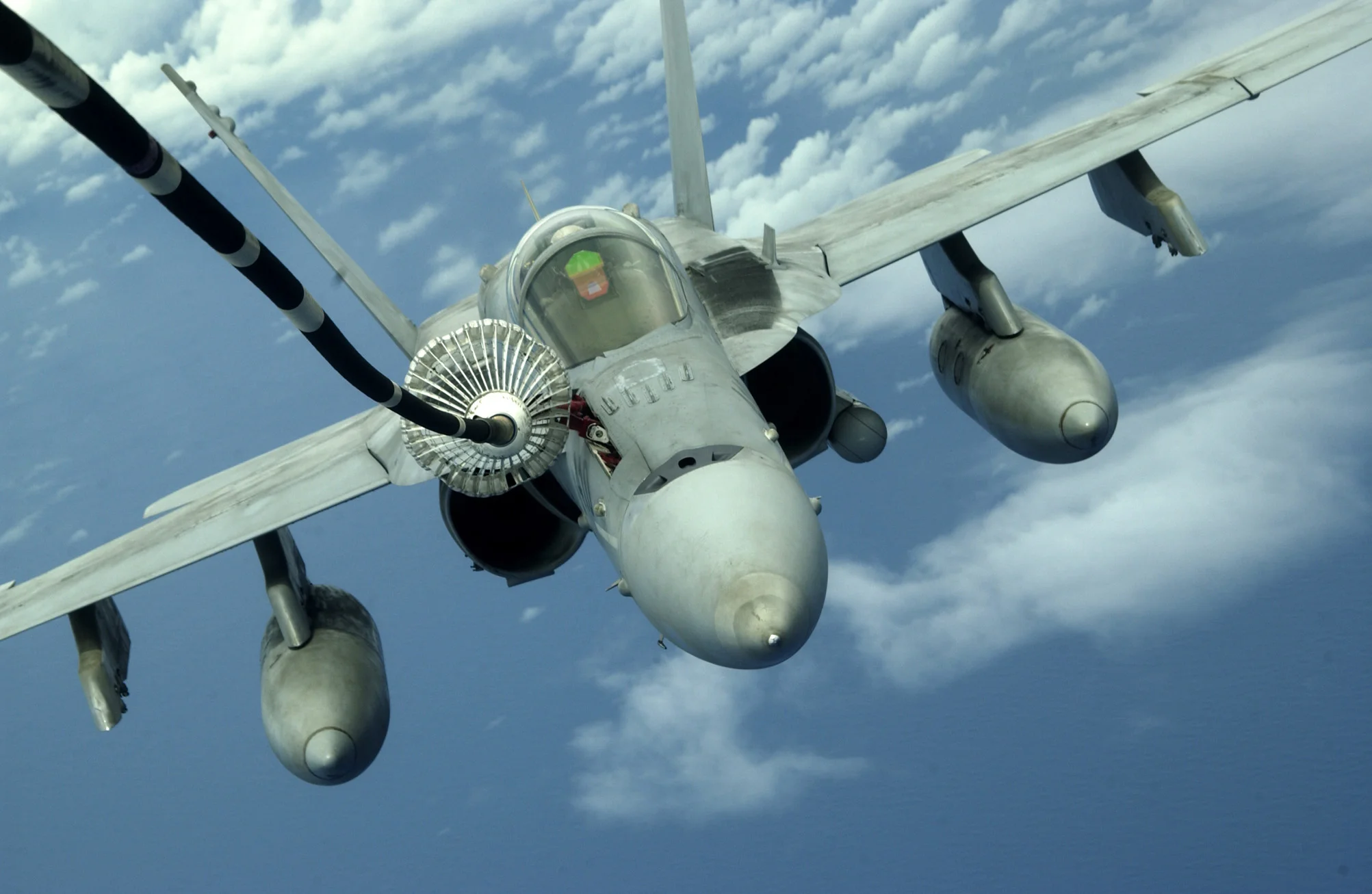 Mid-Air-REFUELING-aviationnepal.jpg