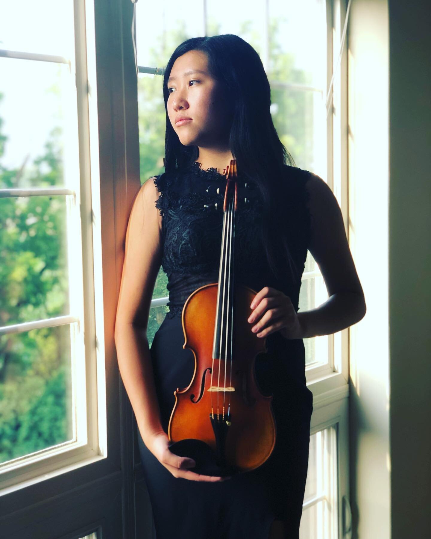Sharon Chen is a junior at West Chester University majoring in violin performance and anthropology. This semester, she is playing in the WCU Symphony Orchestra, the WCU Chamber Orchestra, and 2 string quartets. She works as an assistant of the Pennsy