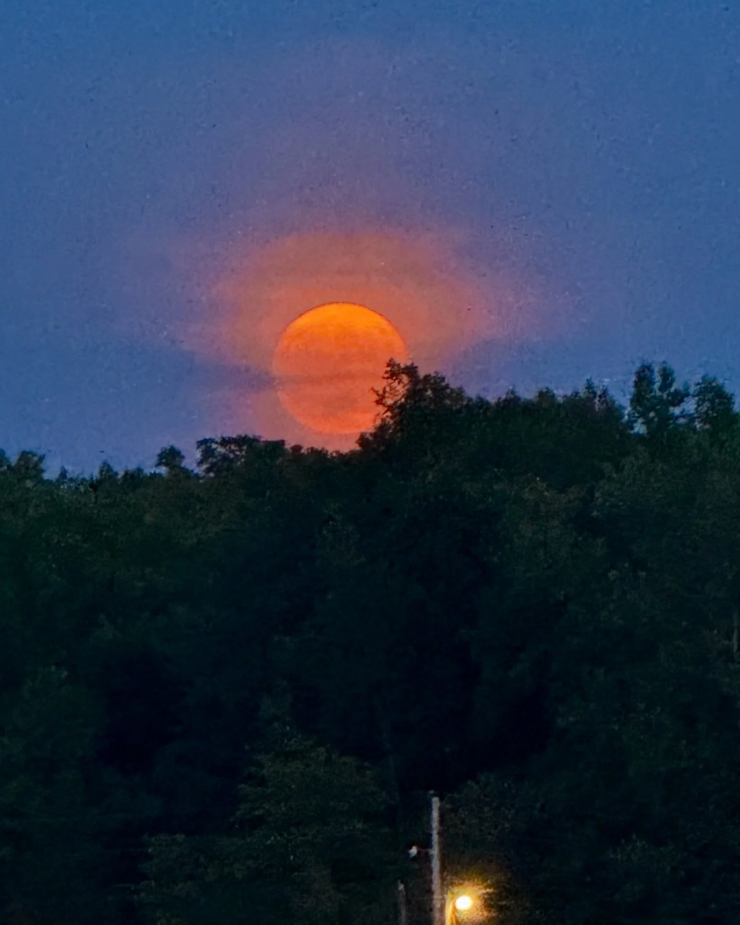 🌕 &hellip;even though i ended the weekend with the sickness, these private parties on the lakes in indiana fri&amp;sat were an absolute dream&hellip; the moon was in full force&hellip; (and i even caught a bat going across it 🦇) &hellip;thank you d