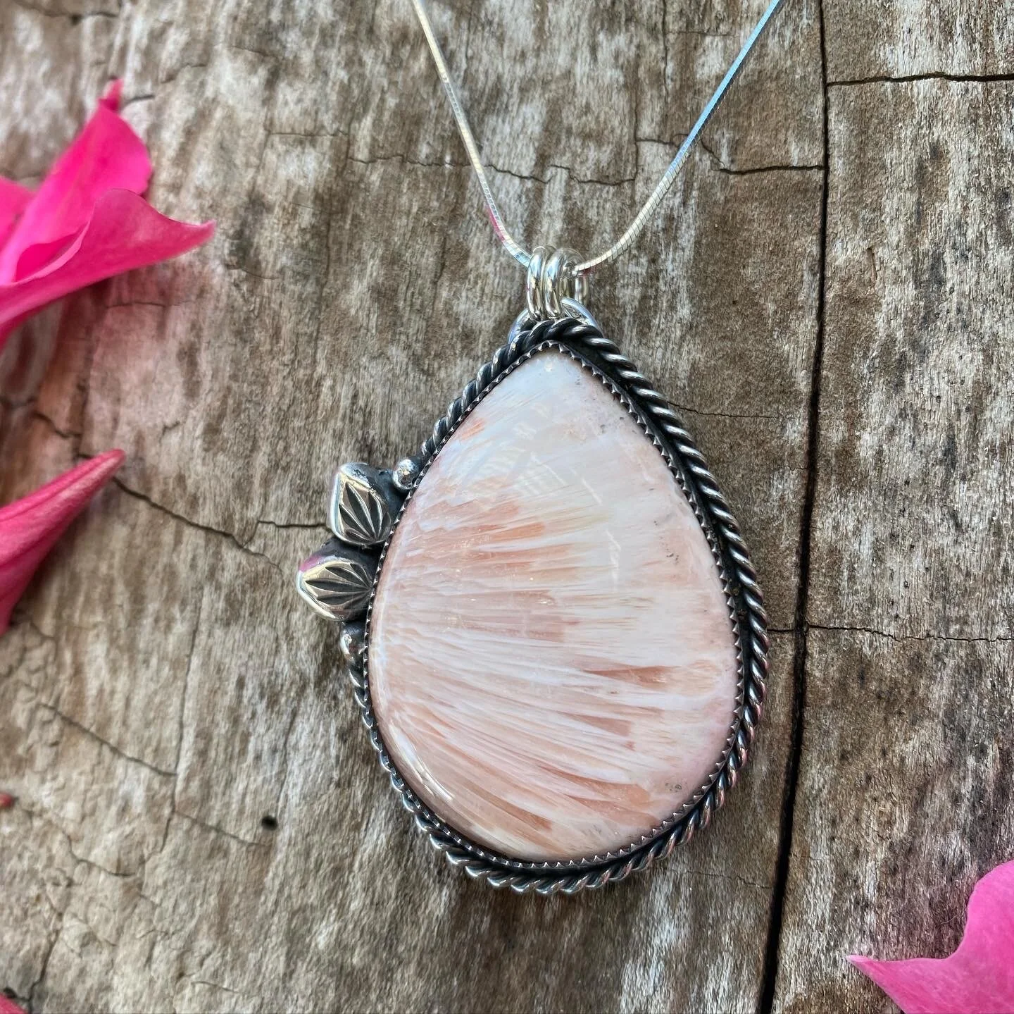 31196769-BDE3-4FA2-BD63-0683AA3E22F5