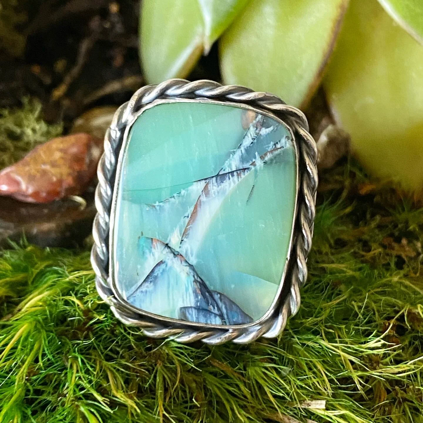 0899A0E9-083B-4E99-86DB-03FE34679F39