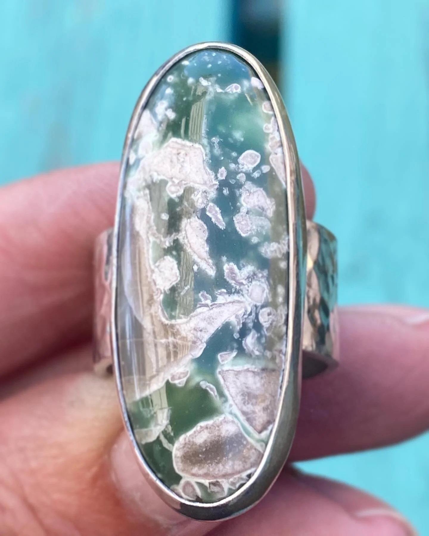 AFF2F7A8-3338-4337-8120-19A7F932A156