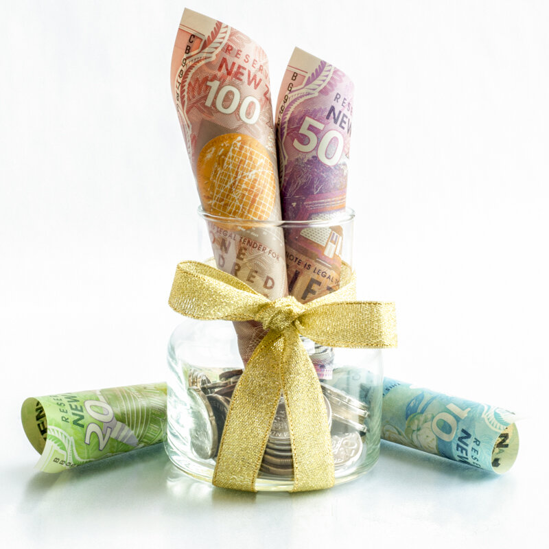 Gift jar with NZ money