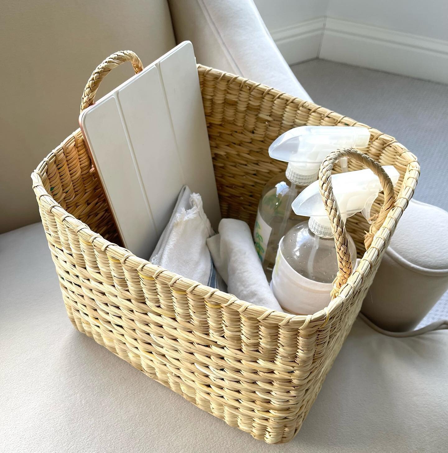🧺 To Potter

I have a new post up on my blog today. What is pottering? Why have a basket for it? Why I find it an incredibly calming way to tidy. 

Join me on the blog and find out all of the things. It&rsquo;s very calm there. Simply click the link