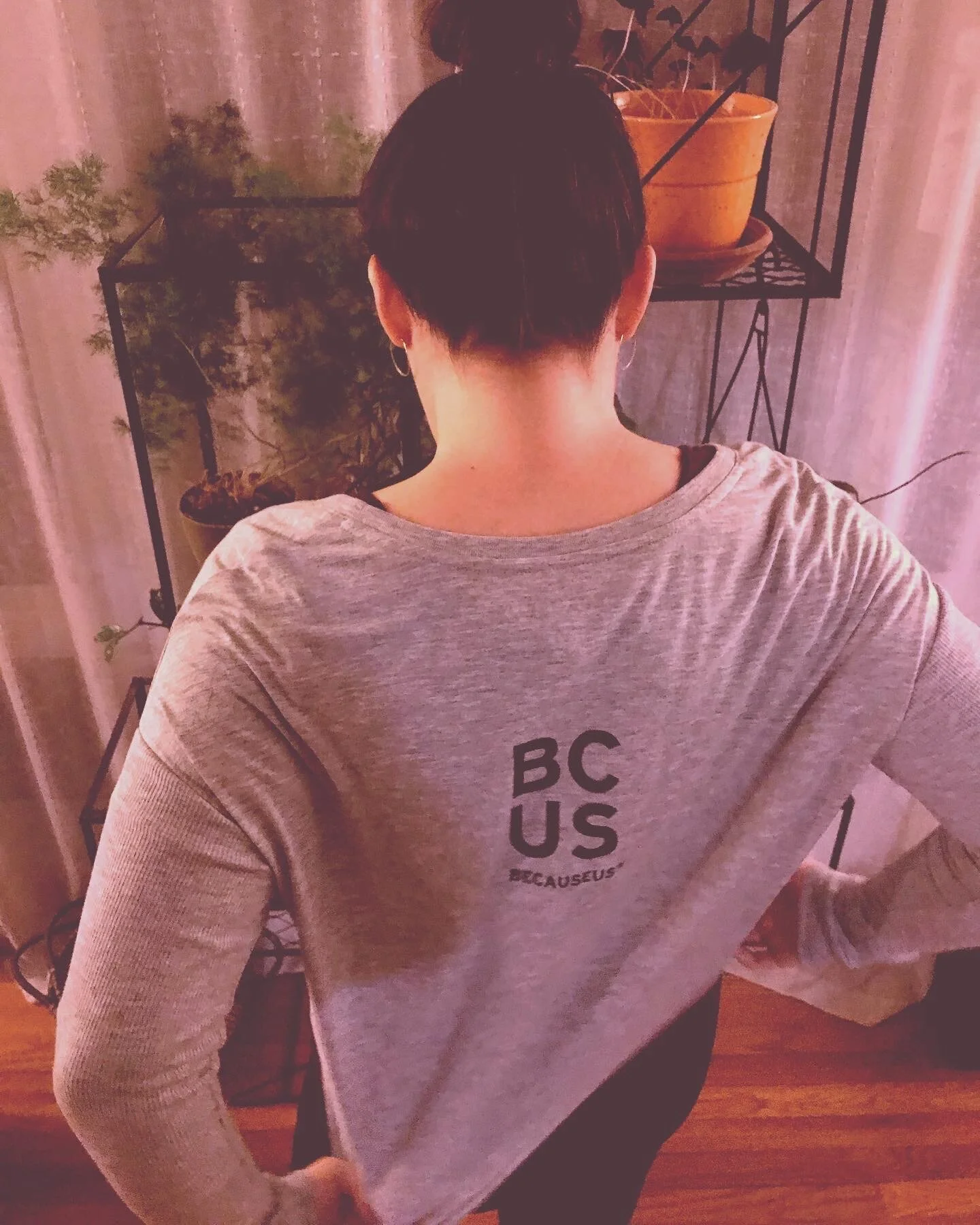 People_Long Sleeve_Ladies_2.JPG