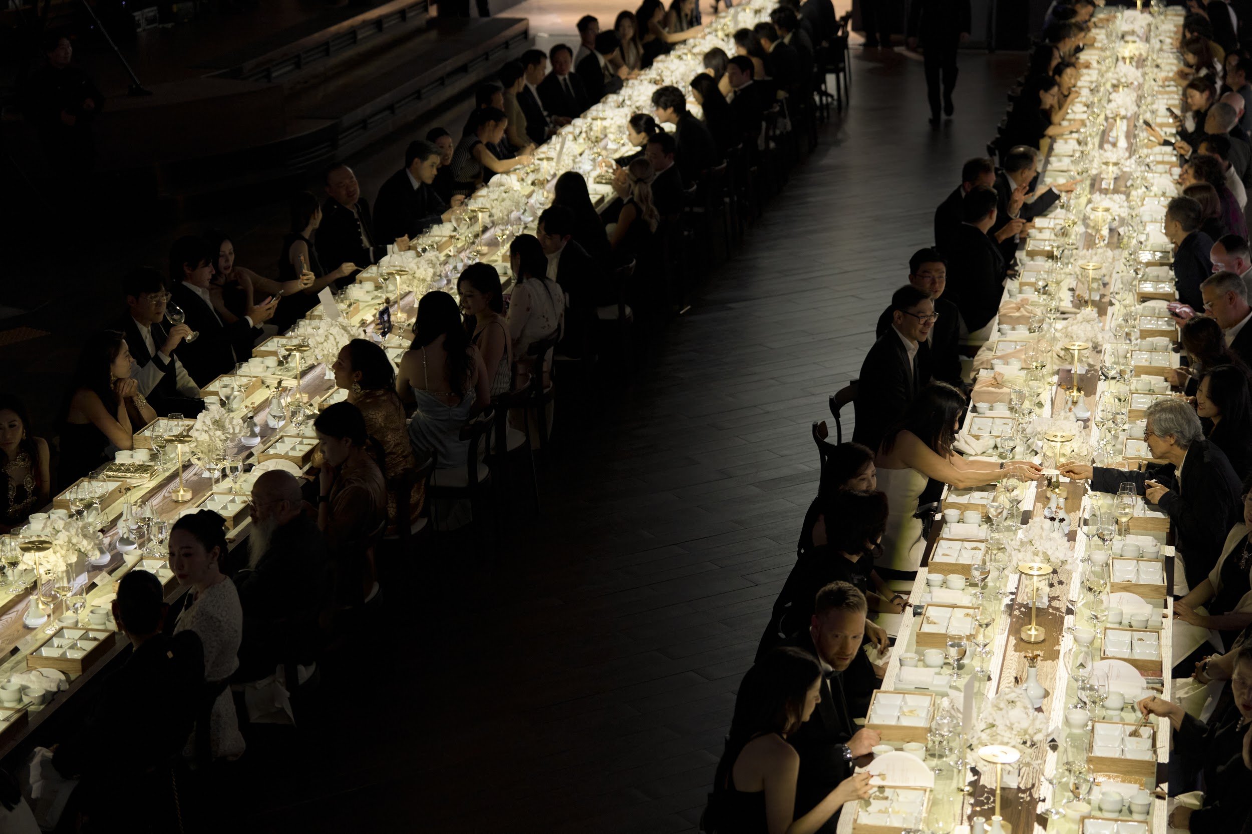 shinsegae-x-frieze-seoul-gala-dinner-09.jpg