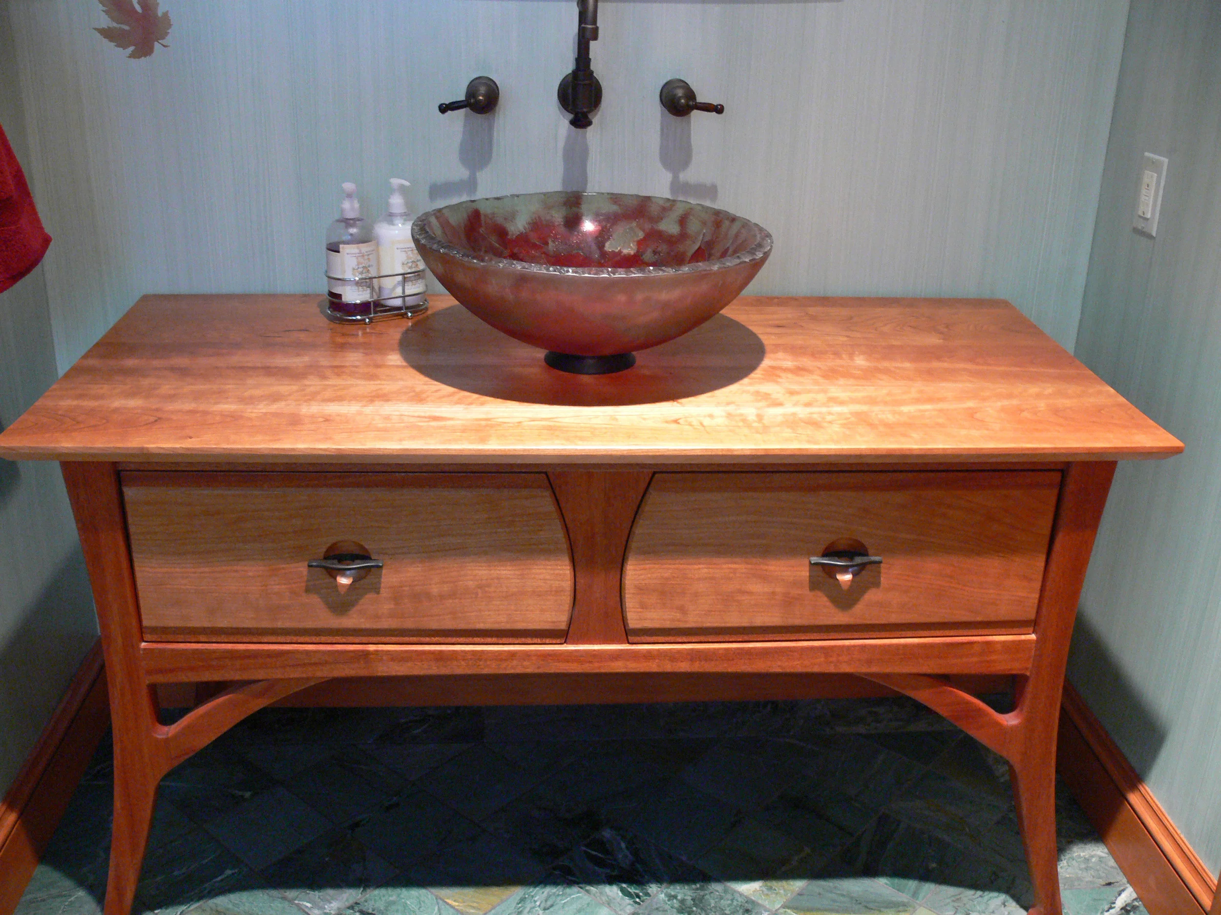 ARTISANFURNITURE-SinkPedestal-view2.jpg