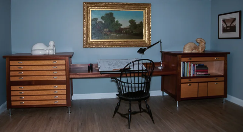 Gallery Desk