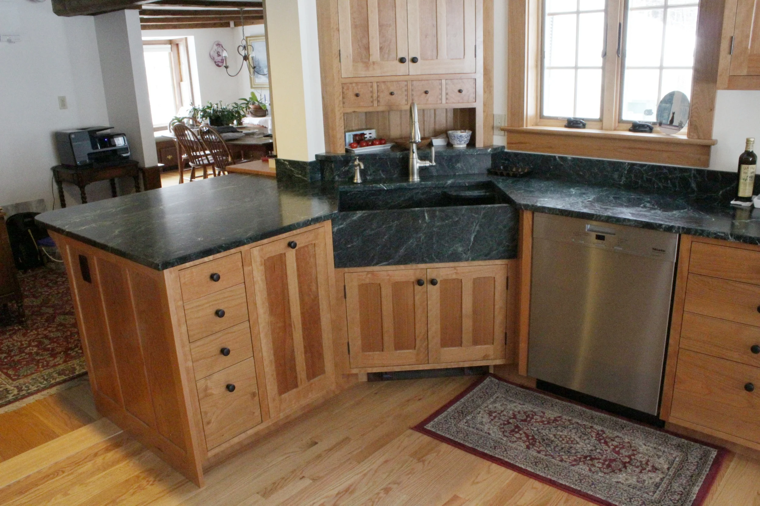 Arts and Crafts , Shaker Style Fusion Kitchen