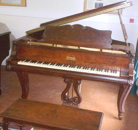 Knabe 5'8" Black Walnut French Provincial Grand