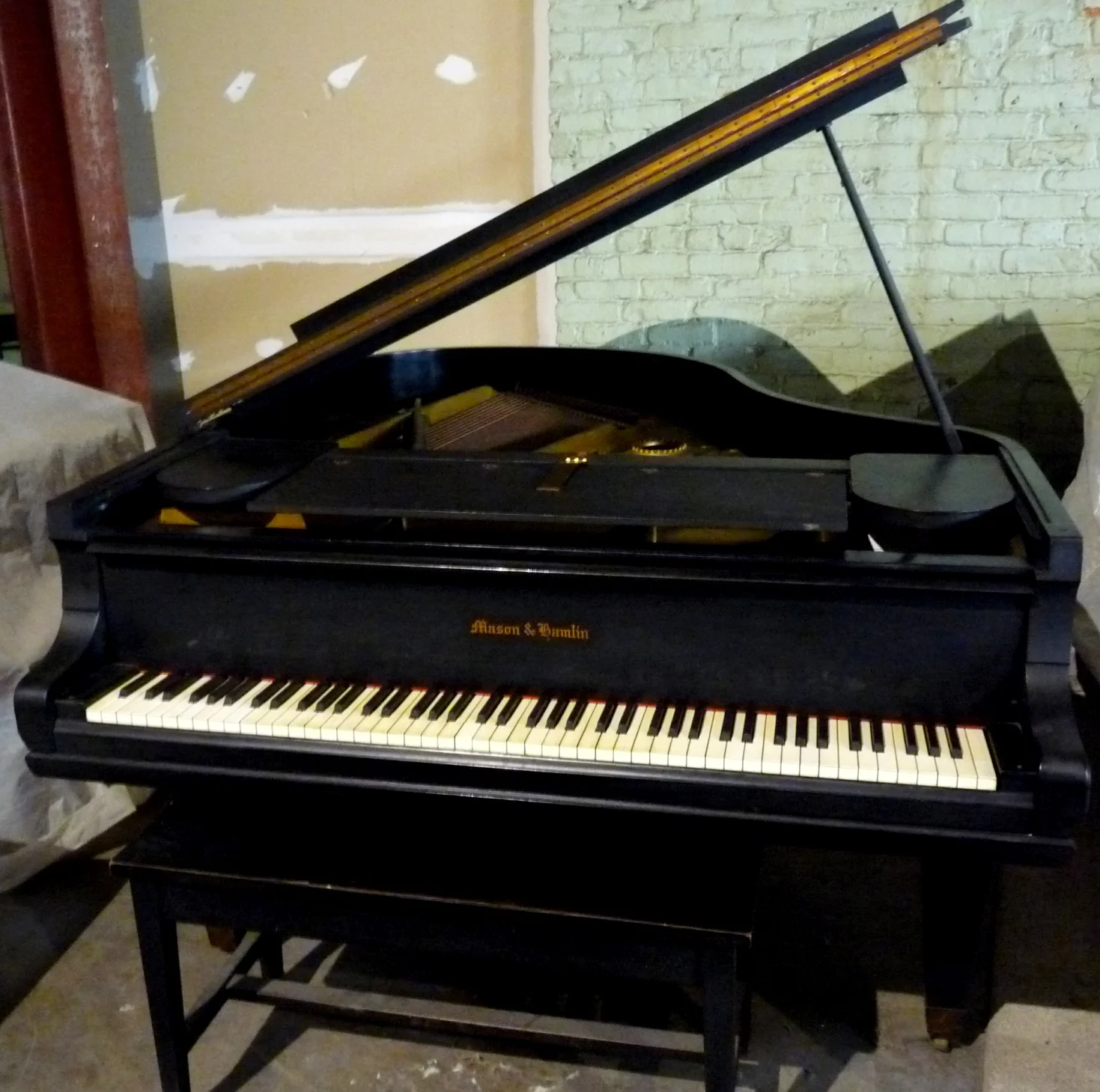 Mason &amp; Hamlin, model A, 5’ 8” Grand