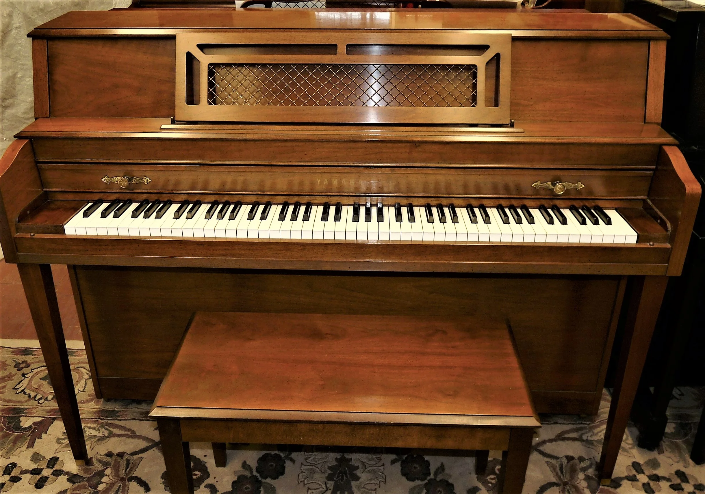 Yamaha, model M-304, 43.5” Console 