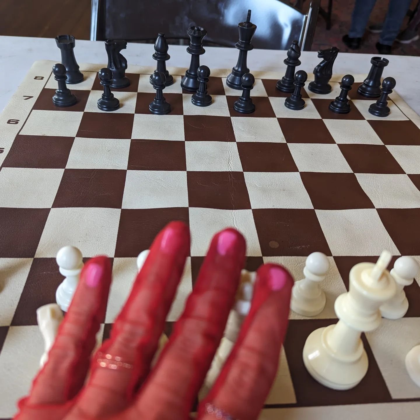 Had a ton of fun playing a rapid event in Cincinnati yesterday. Blue dress, pink nails and these sheer red gloves!