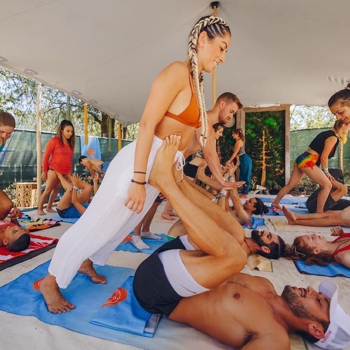 &bull; @nnmfestival &quot;By lifting each other up, we lift ourselves up!&quot; ☮️✌️ #TBT 

Loved this activation at the the @re.creationwellness zone x @nnmfestival. Looking forward to connecting at events with you all soon!