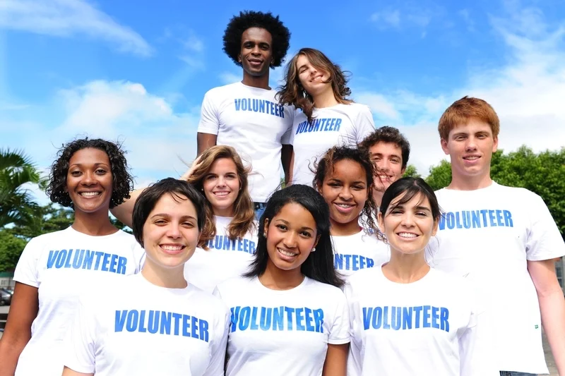 volunteer-image.jpg