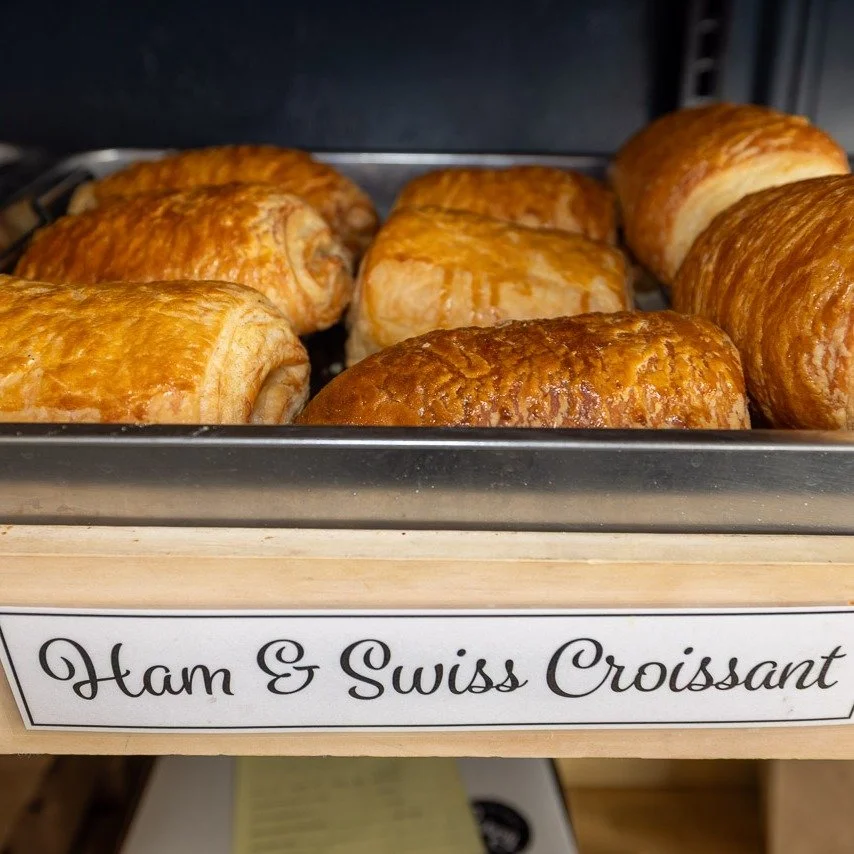 Grab and Go! Our team crafts artisan breads, French-inspired pastries, and a complete selection of savory gourmet take-out, including soups, salads, and entrees. We also provide house-made specialty cakes, pies, and tarts.
SUN - THURS: 8 AM - 4 PM
FR