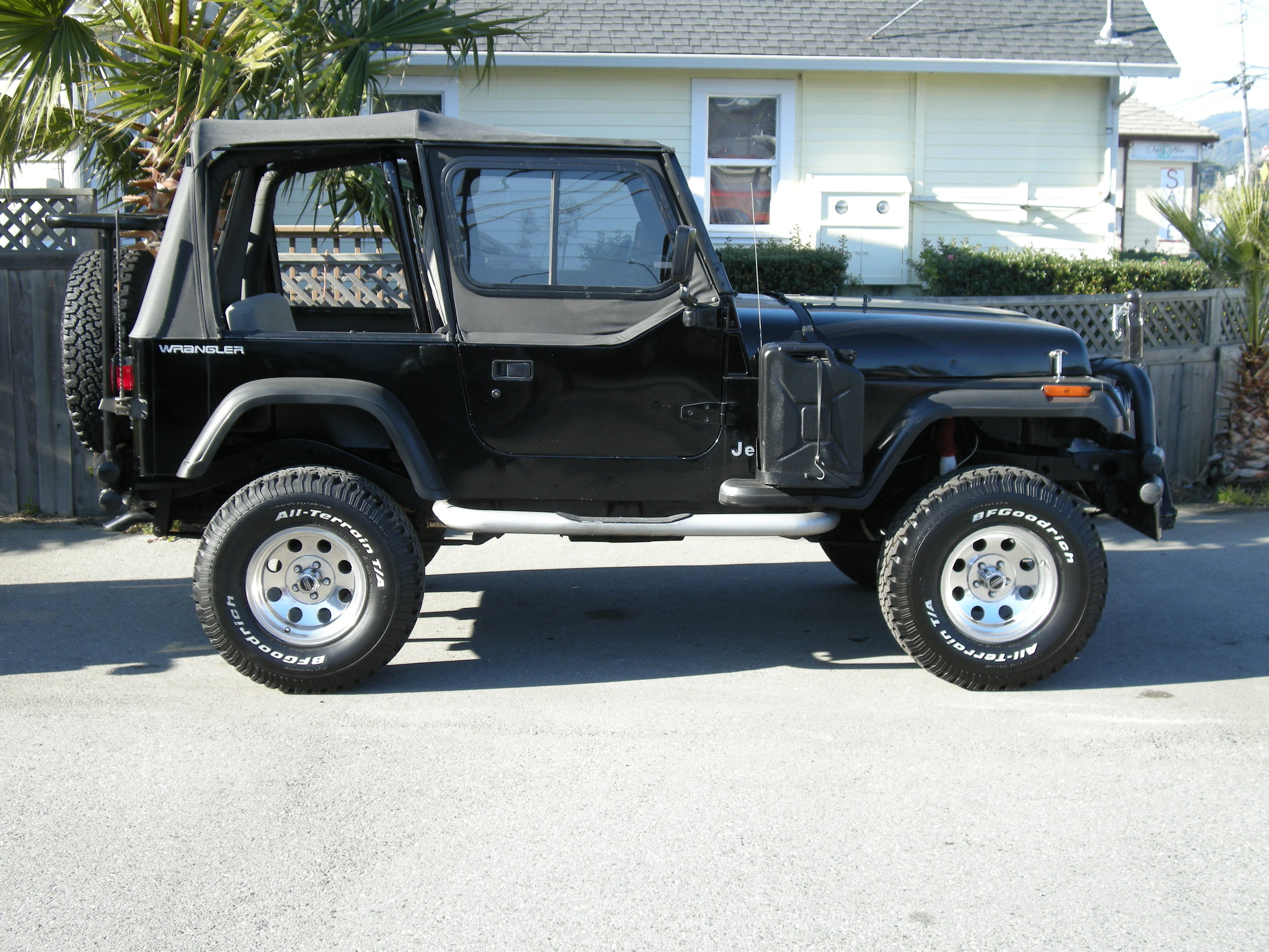 0001 85' JEEP.jpg