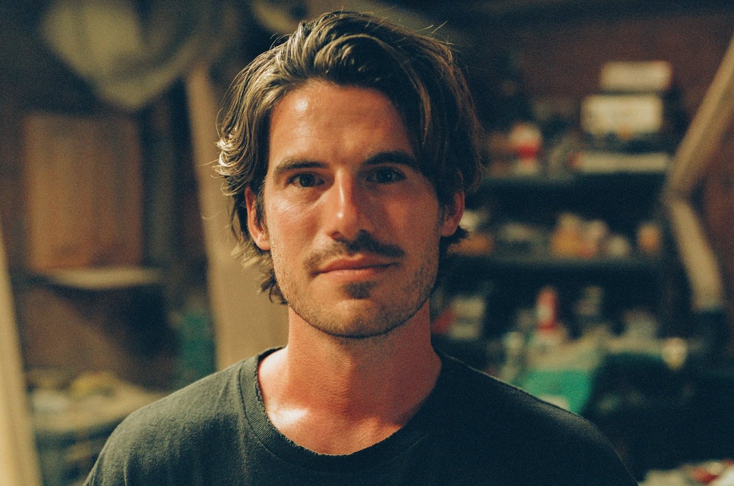 In my natural habitat, a rare photo of me breathing workshop dust instead of wearing a respirator.

#35mmfilm #35mmphoto #35mmstreetphotography #kodakportra400 #kodakportra #filmphotography #filmportrait #portrait #workshop