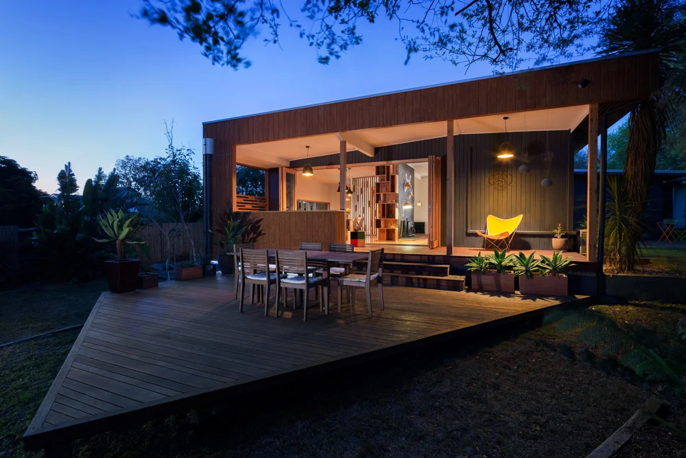 house+on+traingular+block,modern+timber+home+design,contemporary+home+nunwading.jpg