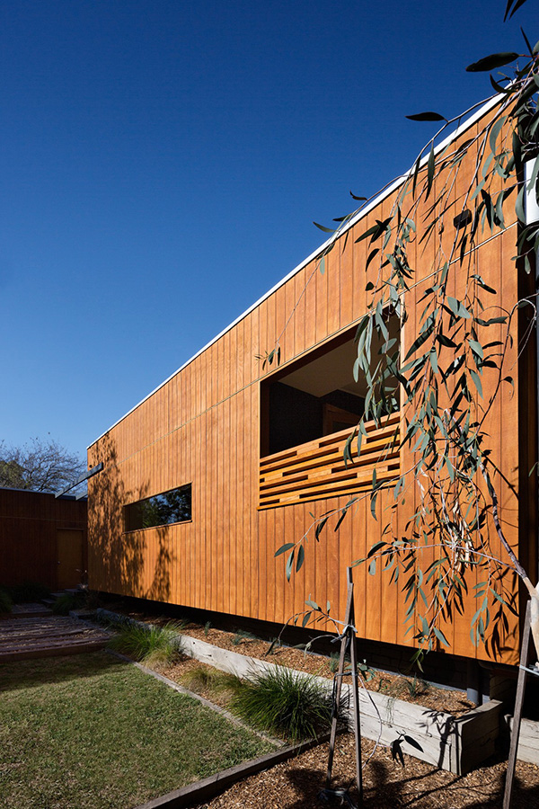 zero+voc+home,recycled+timber+home,shadowclad+house+design,drying+cupboard+design.jpg