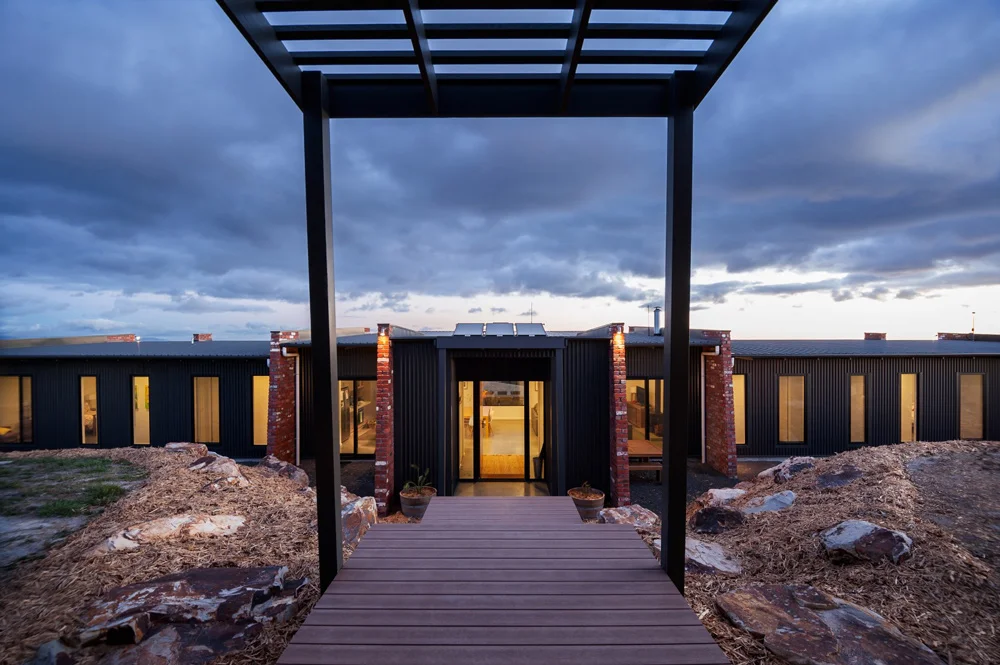 rainwater+shower,+rainwater+house,+sustainable+home,+sustainable+home+design.jpg