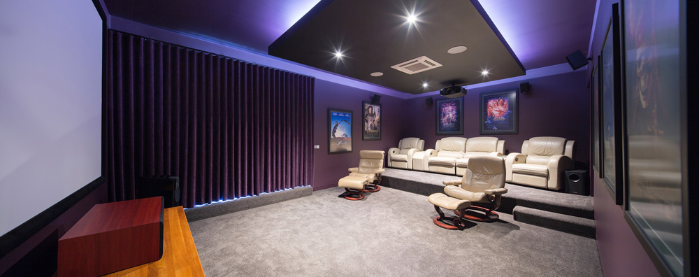 rural+retirement+house,+luxury+rural+holiday+home,+home+theatre+design.jpg