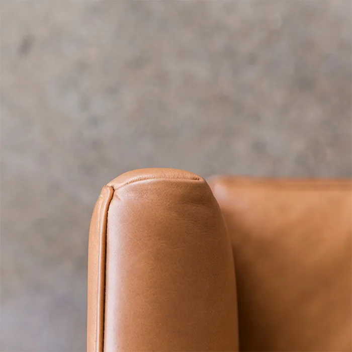 Louis_Sofa_Ranchero_Square_Staple&Co_ArmDetail_Web_Project82.jpg