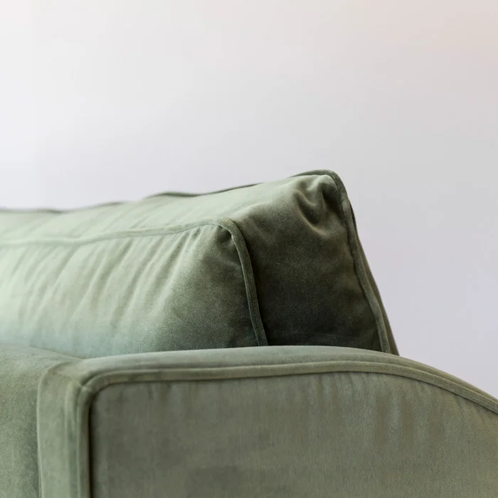 Ethel_Sofa_2200_TheSofaMaker_Atelier_Detail_Web_Project82.jpg