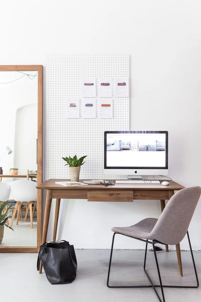 Arctic_Writing_Desk_Styled_Web_Project82.jpg