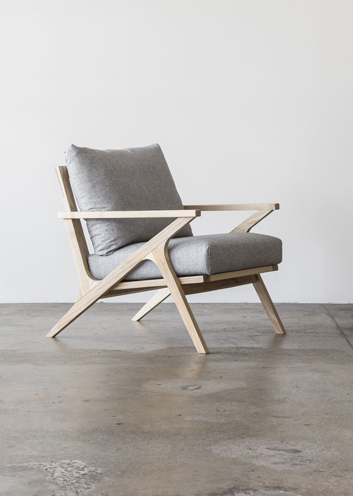 Ruby_Chair_Establishing_Project82_Web.jpg