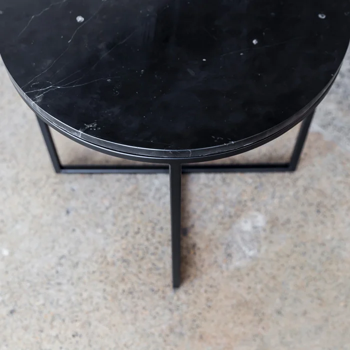 Brooklyn_SideTabe_Design_Kiosk_Black_Above_Web_Project82.jpg