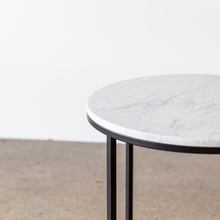 Brooklyn_SideTabe_Design_Kiosk_White_Close_Web_Project82.jpg