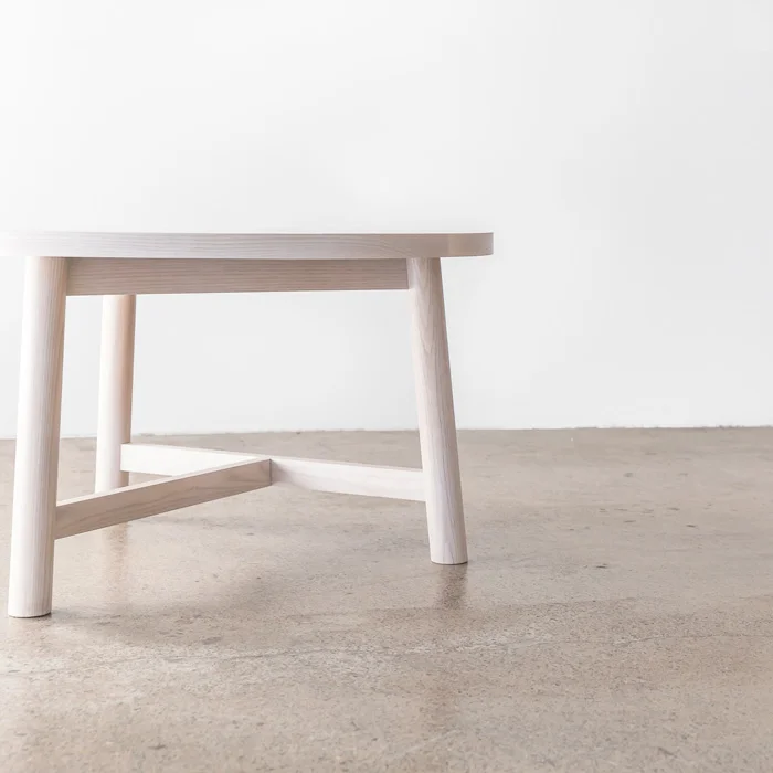 Cleveland_Table_800_White_Half_Project82.jpg