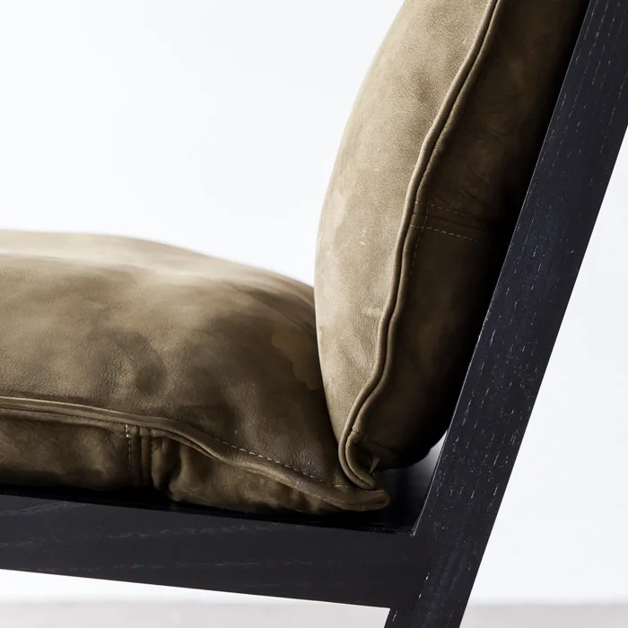 Cargo_Chair_Black_OutbackBillabong_SeatDetaik_Project82.jpg