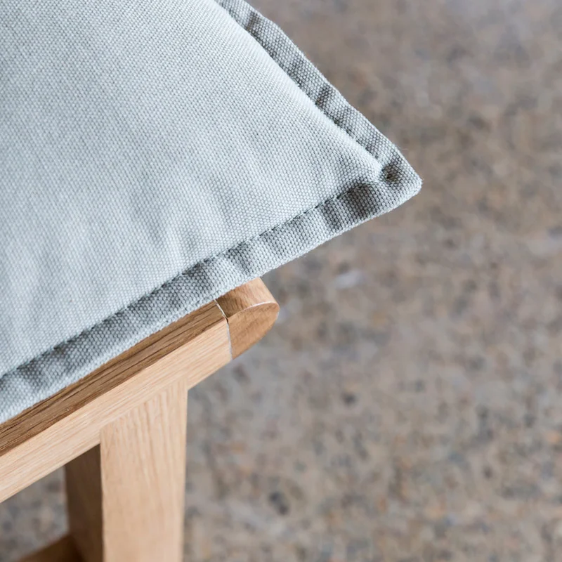 Cargo_Chair_Oak_Divino_Lichen_Detail2_Project82.jpg