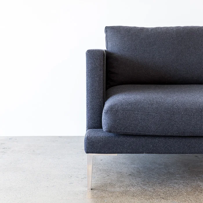 Lennon_Sofa_Chair_Staple&Co_Felt_Half_Web_Project82.jpg