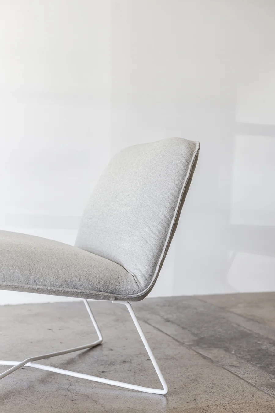 Andy_Chair_DesignKiosk_Ice_Detail1_Project82.jpg