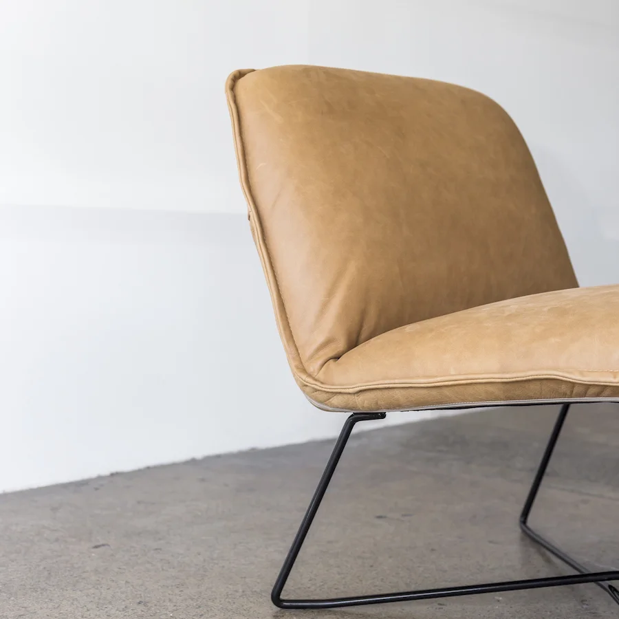 Andy_Chair_DesignKiosk_Tan_Detail3_Project82.jpg