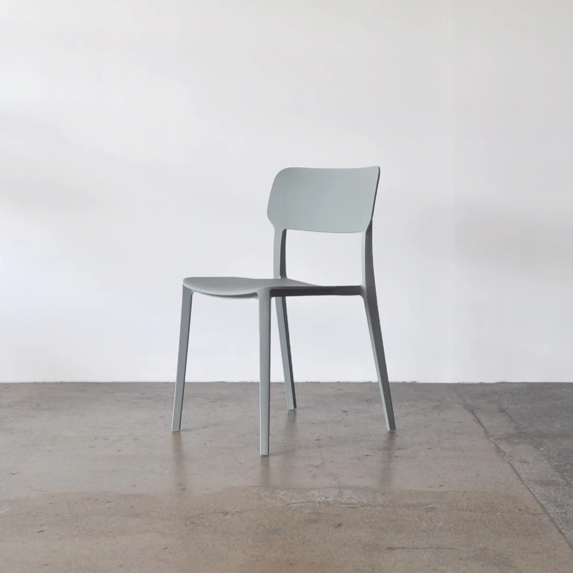 Alex_Chair_Outdoor_Sage_Establishing_Project82 copy.jpg