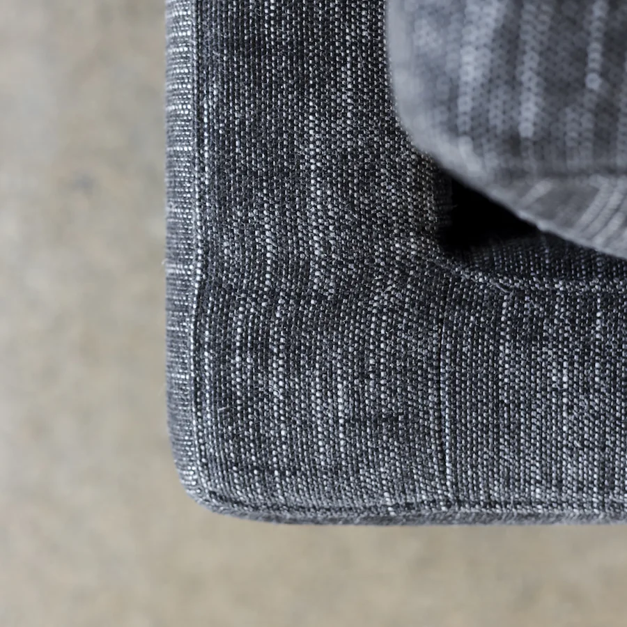Charlie_2600_Sahel_Sofa_Detail6_Project82.jpg