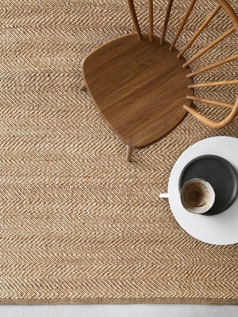 Armadillo_Rugs_Earth_Serengei_NatIvory_Overhead_01.jpg