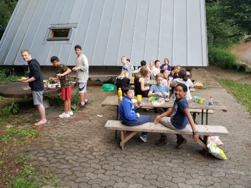 Klassenfahrt der 6c ins Brexbachtal