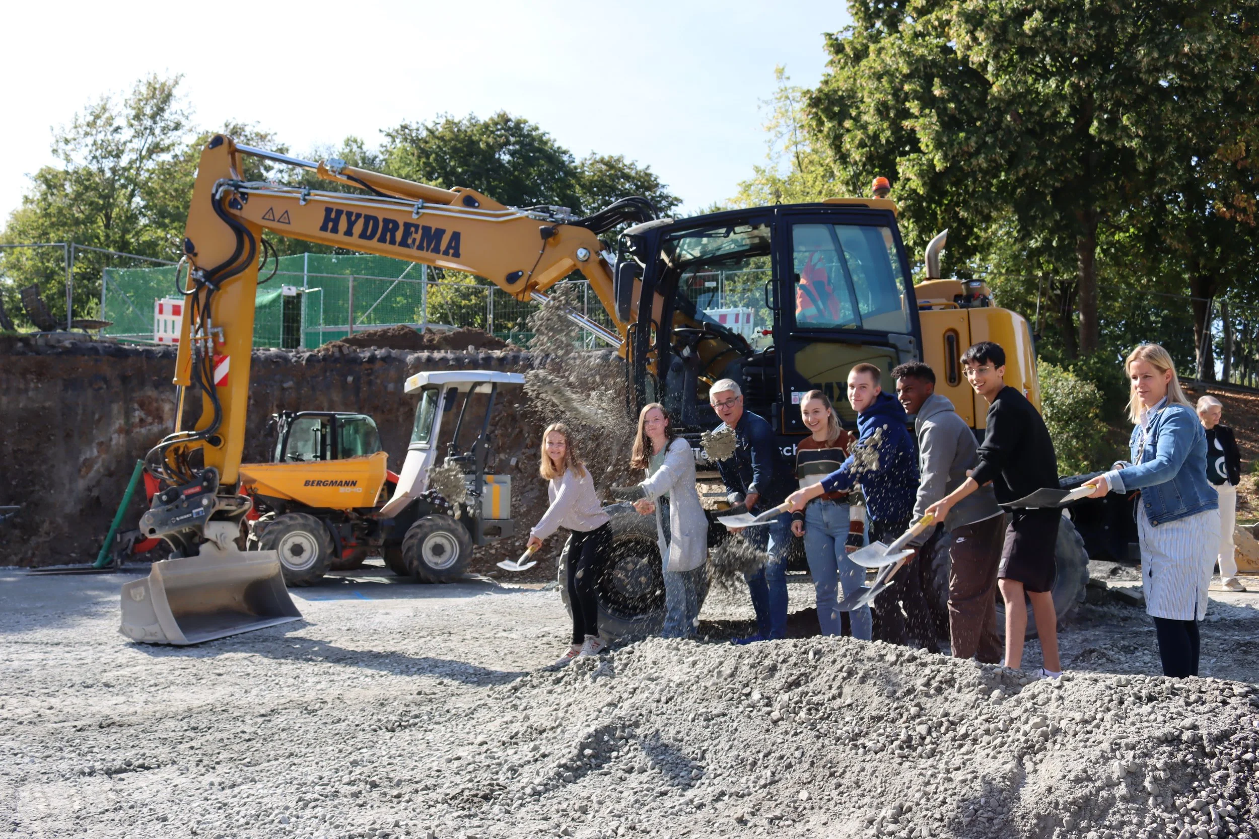 20230927 Spatenstich Neubau HRS+ (2).JPG