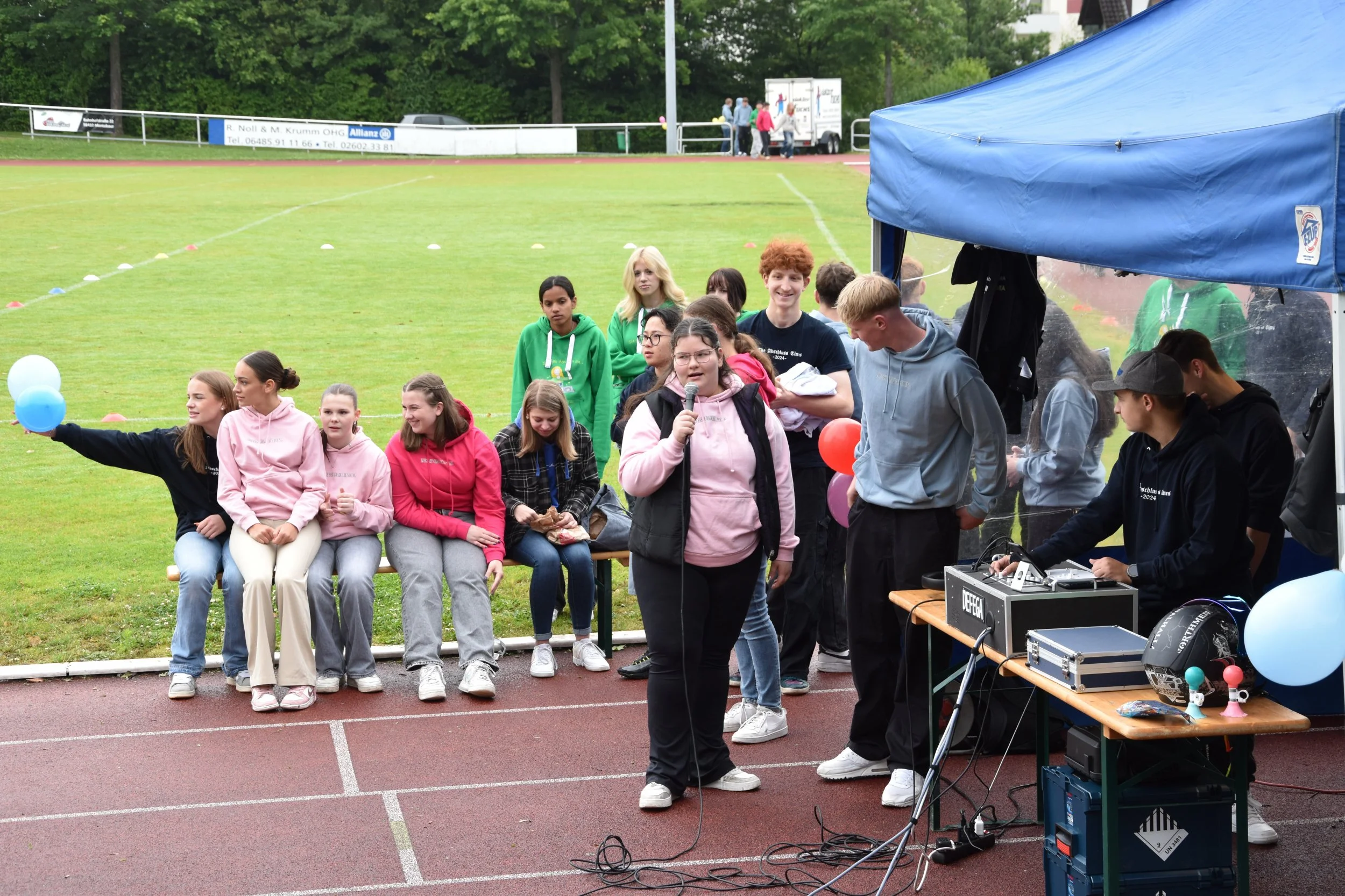 Schulsturm der Abschlussklassen 2024 — Heinrich-Roth-Realschule plus