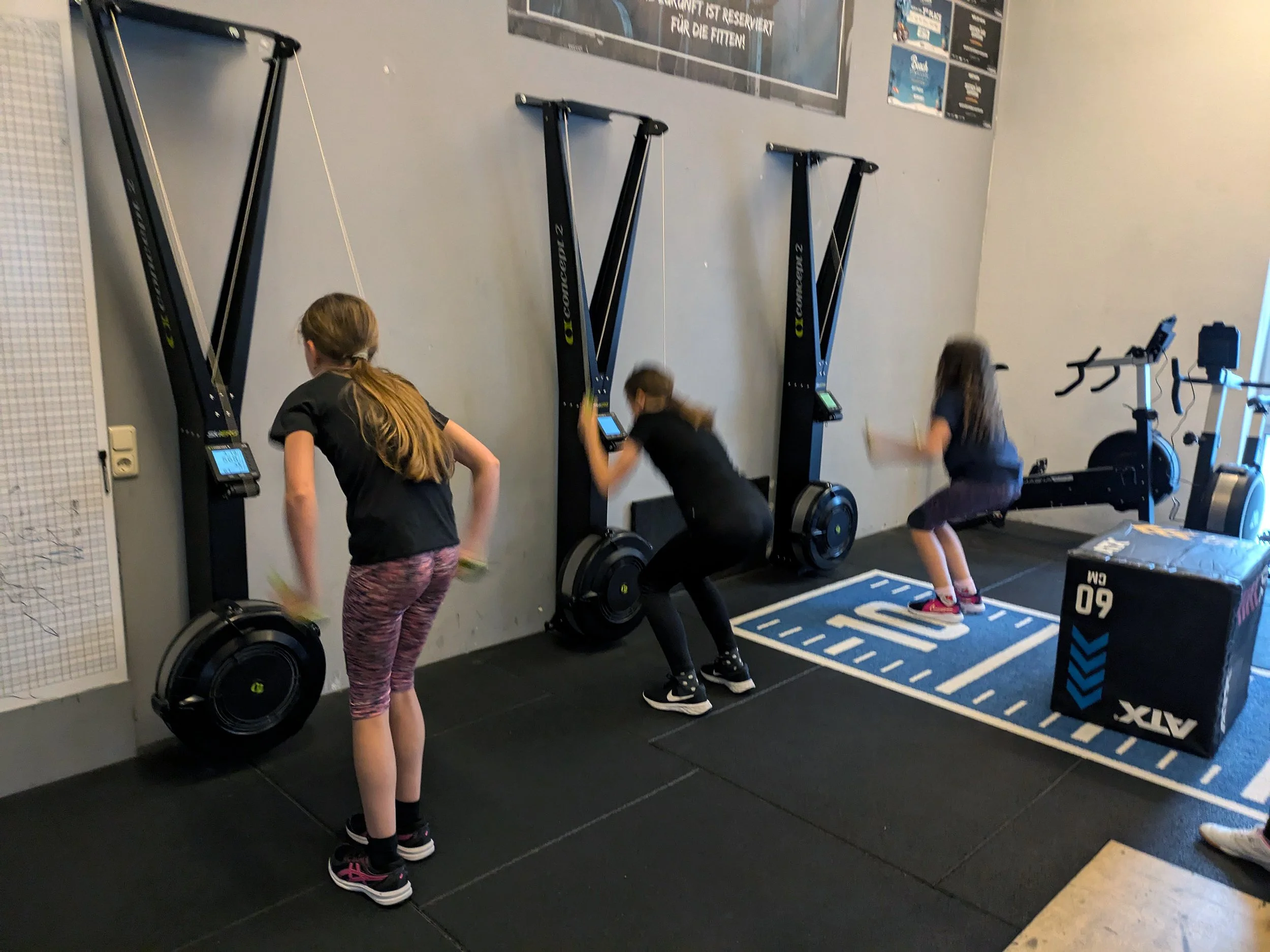 Sportunterricht im Fitnessstudio — Heinrich-Roth-Realschule plus