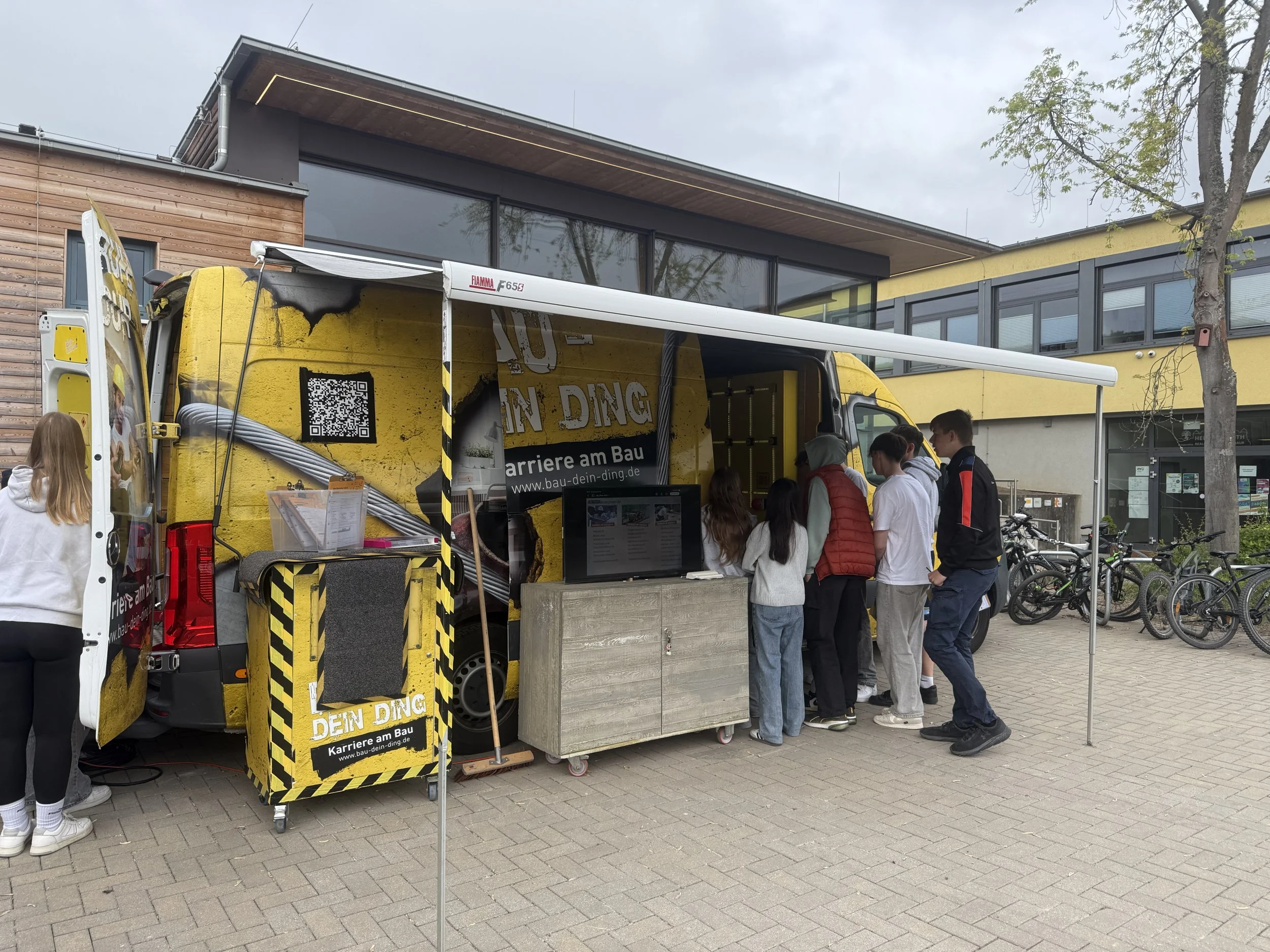 BauSprinter – Berufsinformation direkt an der Heinrich-Roth-Realschule plus