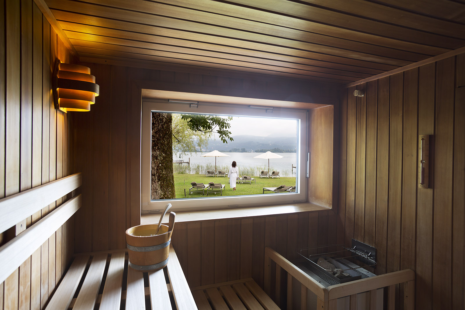 Panorama Sauna mit Seeblick