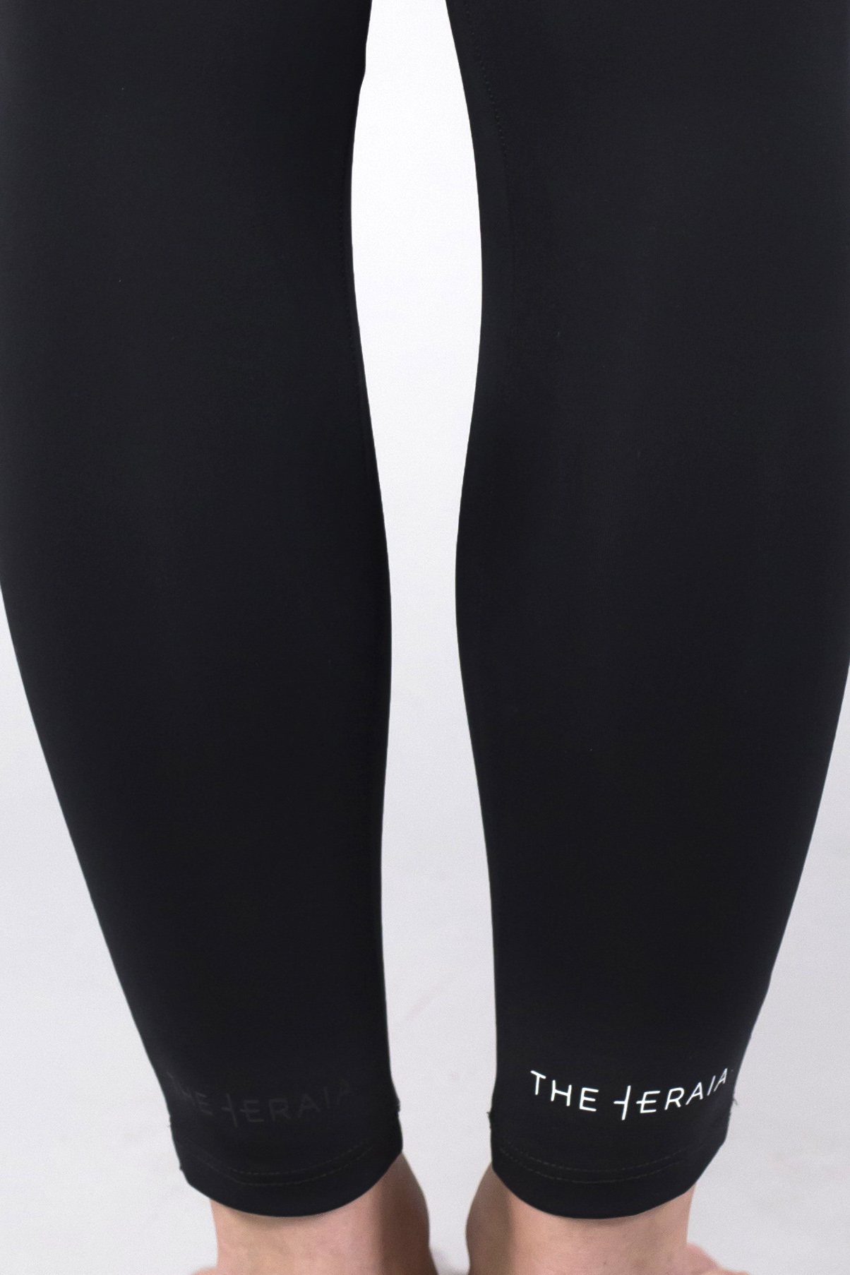 leggings branding2.jpg