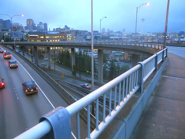 lakeview-overpass.jpg
